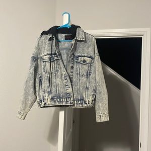 Women’s Jean Jacket